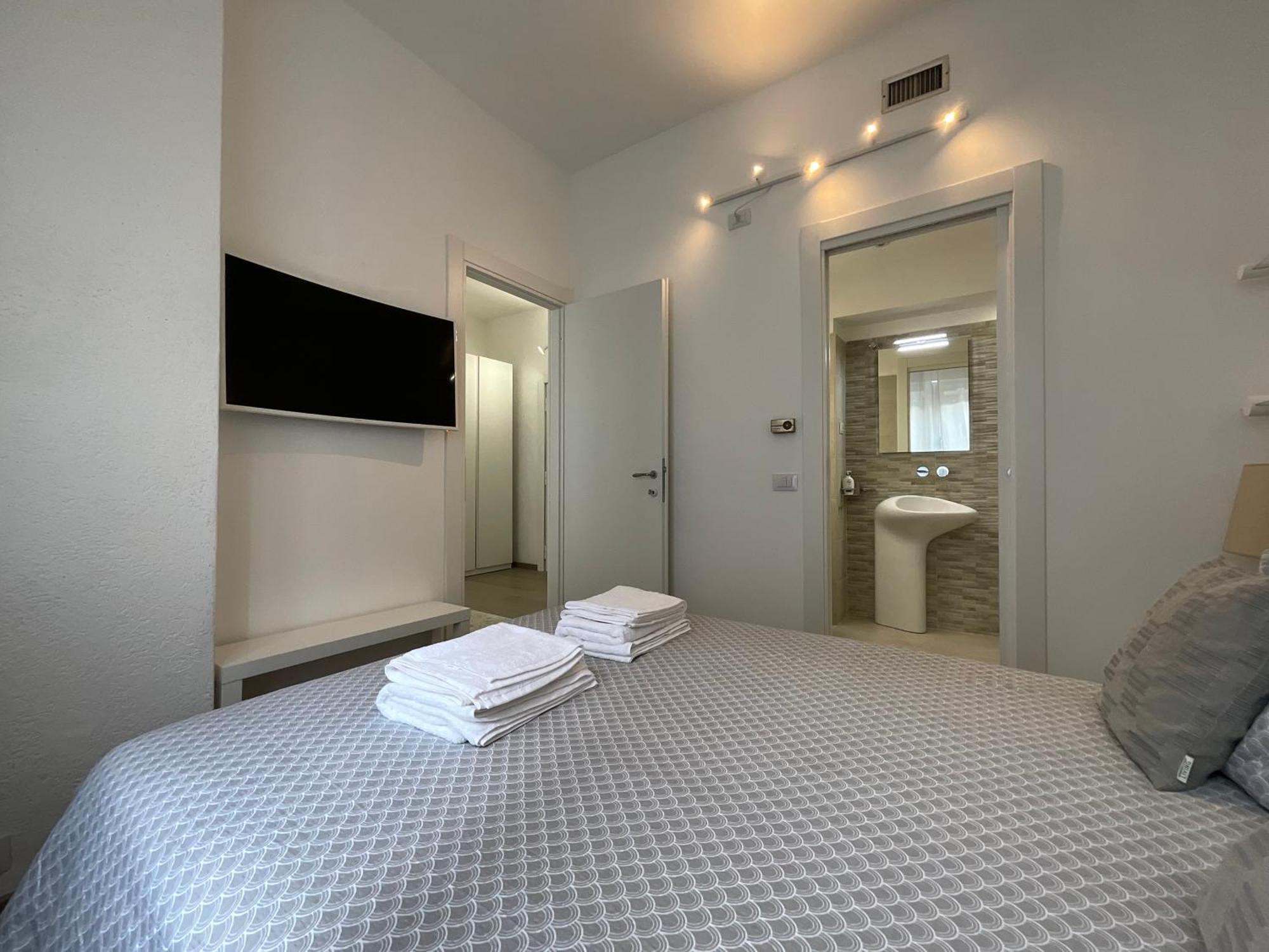 Ferienwohnung Bilocale San Giovanni Design Apartament Rom Exterior foto